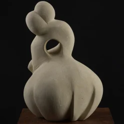 Creazioni di Andrea Serra Scultura Rush of Passion in pietra Leccese