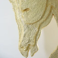 PB Studio Artigiano Scultura Testa Di Cavallo Dorata Con Base In Scaglie Di Marmo