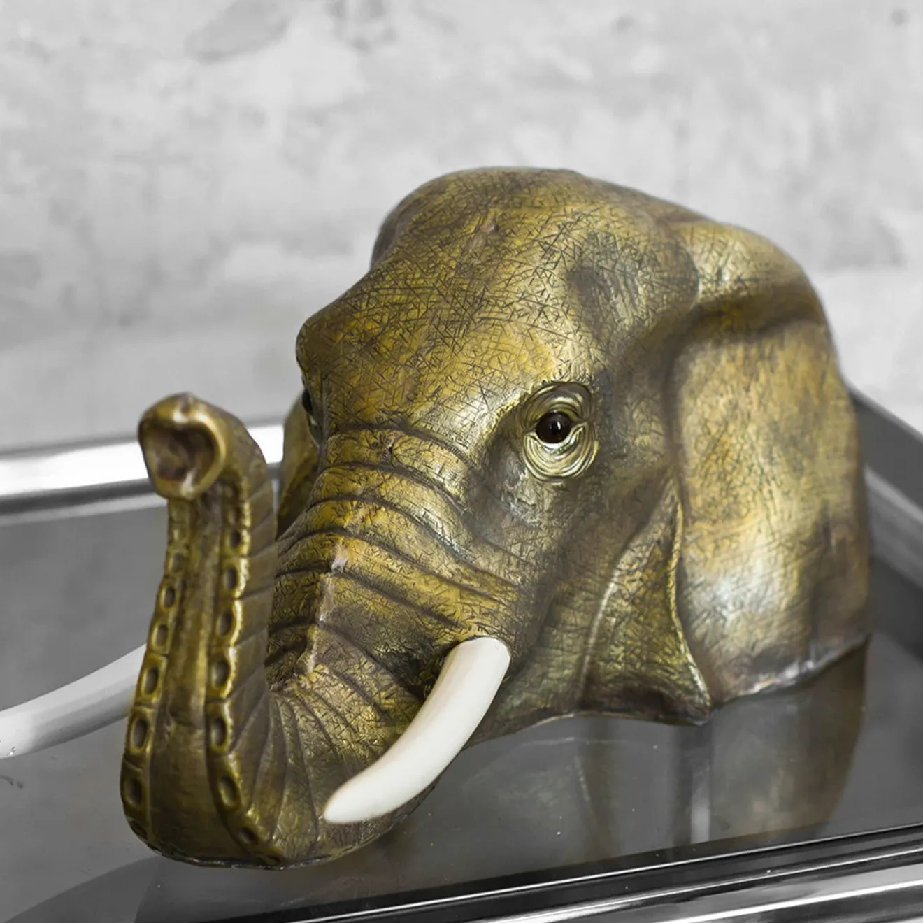 Molto Collectibles Scultura Testa di Elefante in Ottone