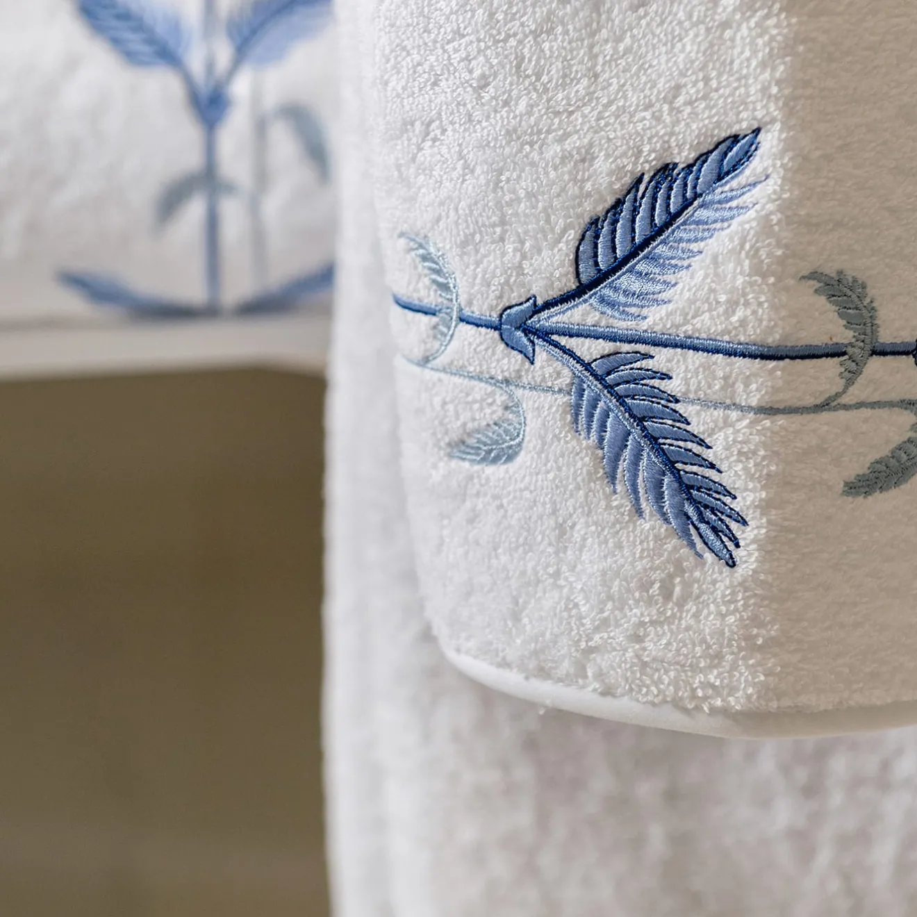 Jesurum Set di 3 asciugamani da bagno Plumes