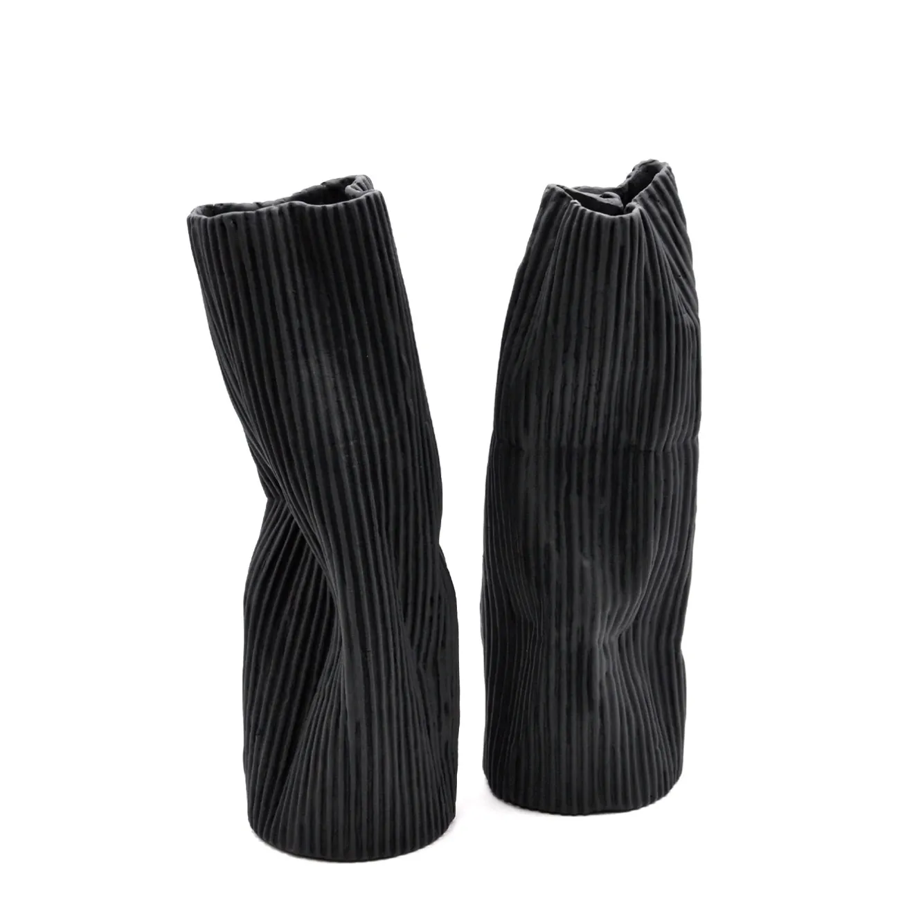 Design Center 1991 Set di 2 vasi decorativi "Paesaggio 25 Black #1" di Nino Basso