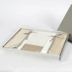 Mastro Raphael Set di lenzuola e due federe in raso di cotone beige Tivoli