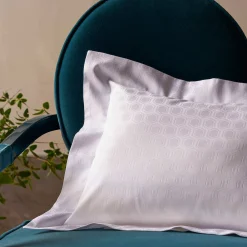 Biancoperla Set lenzuola Komodo in raso di cotone jacquard bianco
