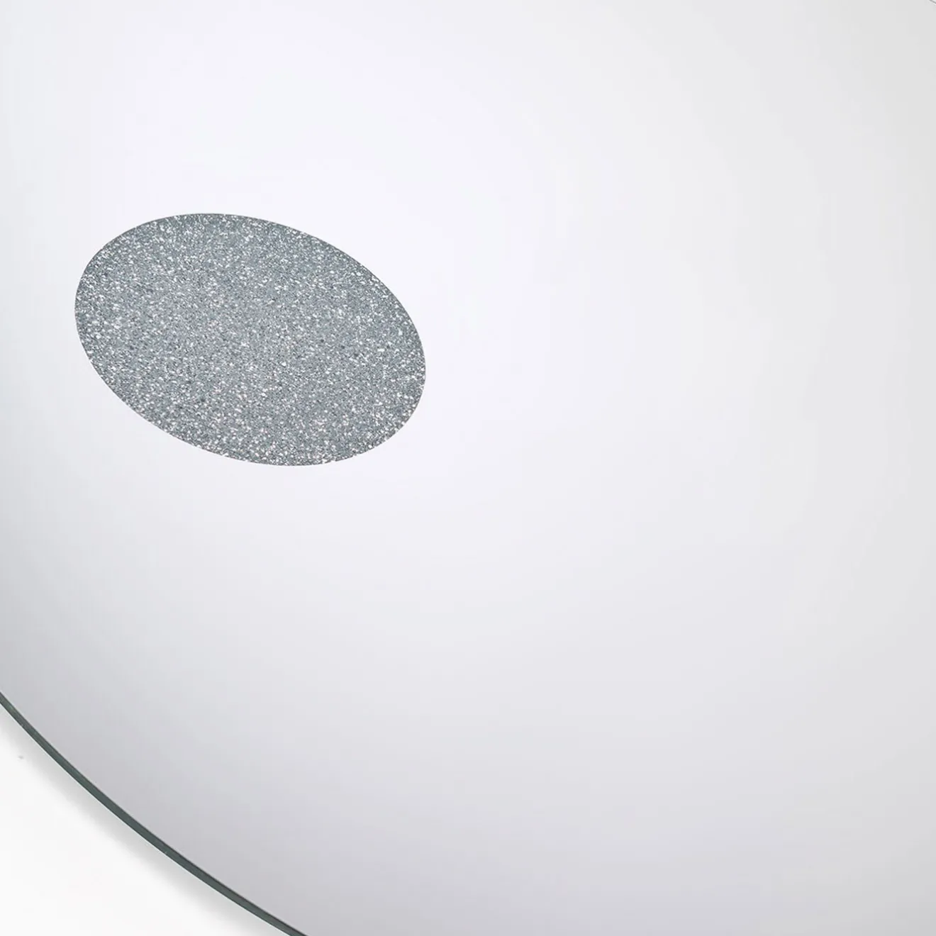 VGnewtrend Specchio da parete Earth di Giorgio Ragazzini