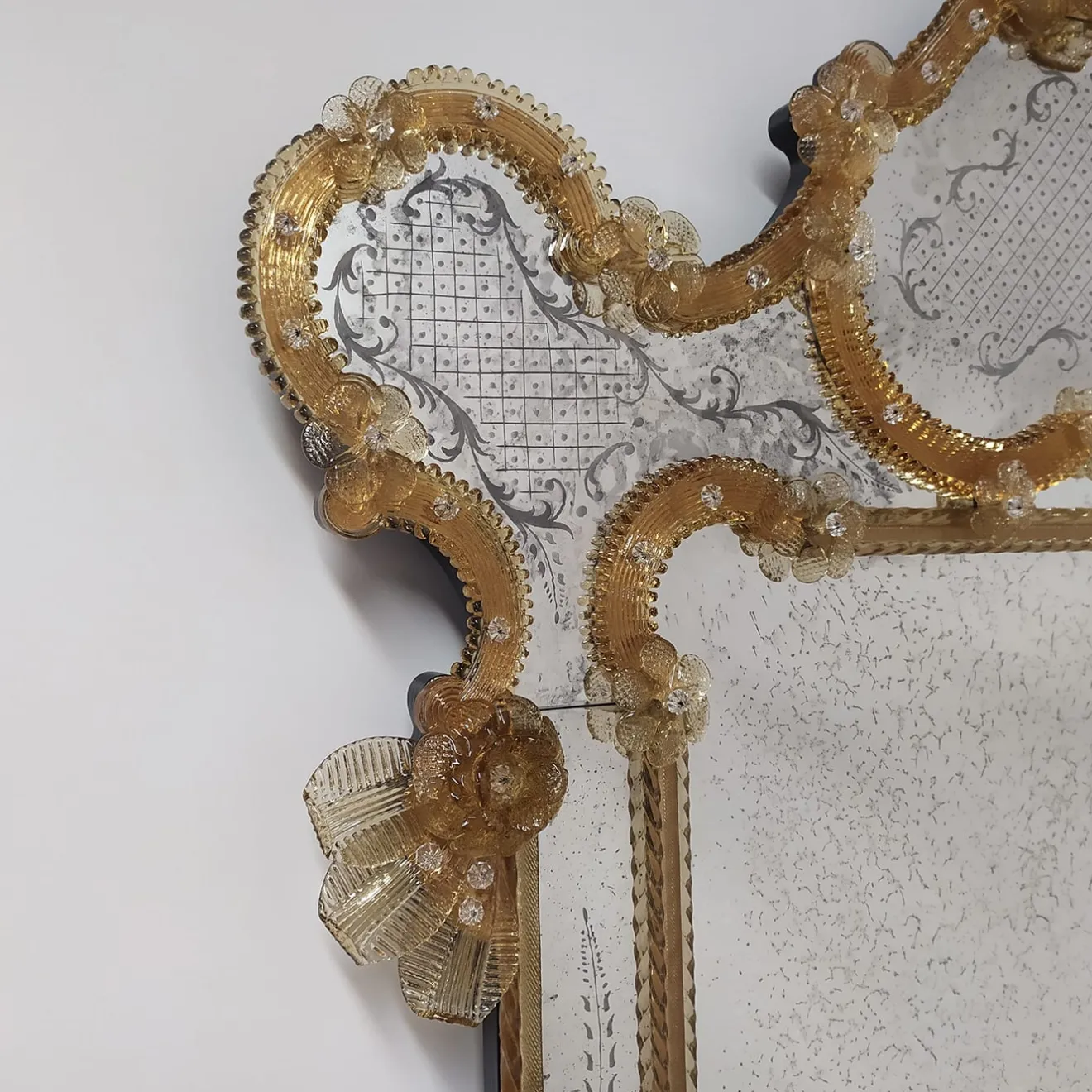 Fratelli Tosi Specchio in vetro di Murano Nettuno Gold di