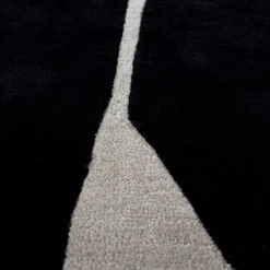 Jaipur Rugs Tappeto Cross Section Ebony White di Keith Pillow da Daaa Haus