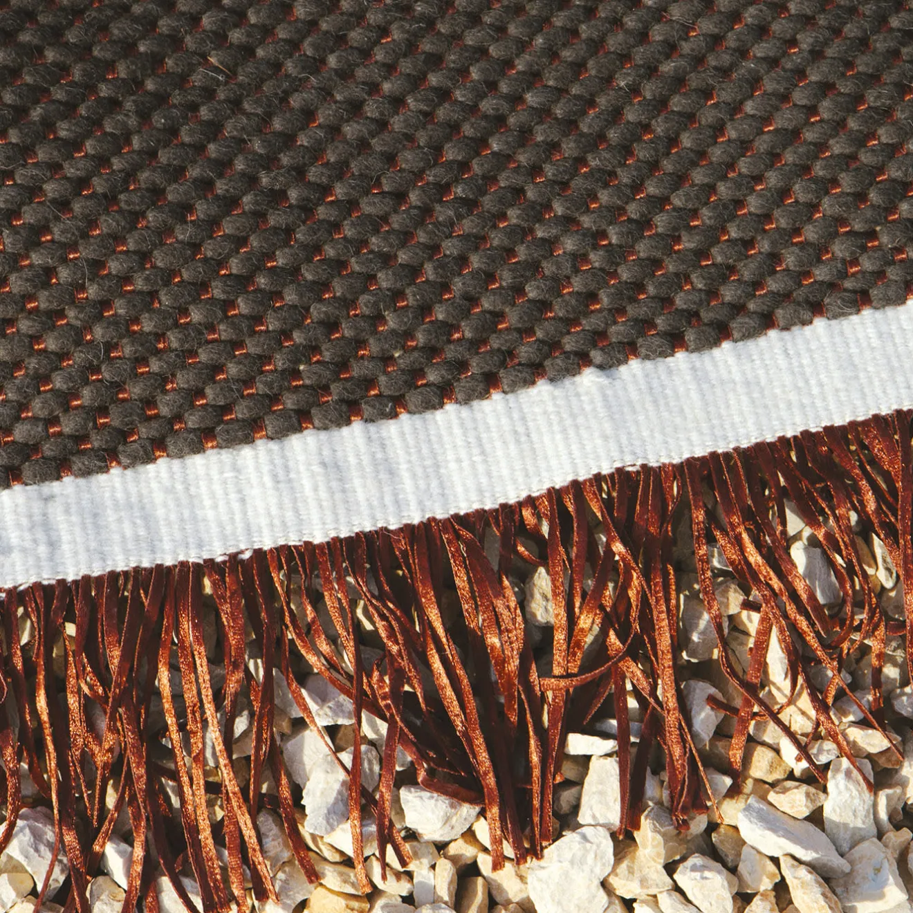 Karpeta Tappeto Kleos antracite e ruggine