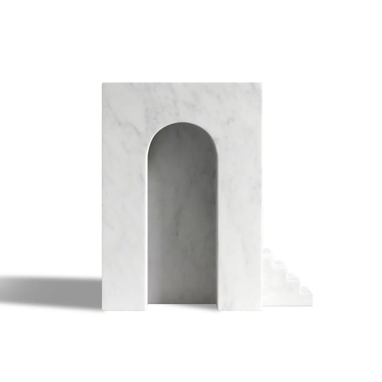 Salvatori The Village - Utopia Scultura in bianco di Carrara di Elisa Ossino