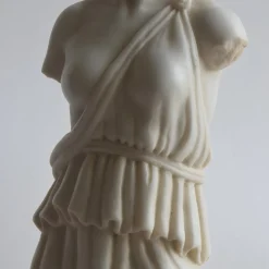 Todini Sculture Torso Femminile con Tunica Scultura in Marmo di Carrara con base