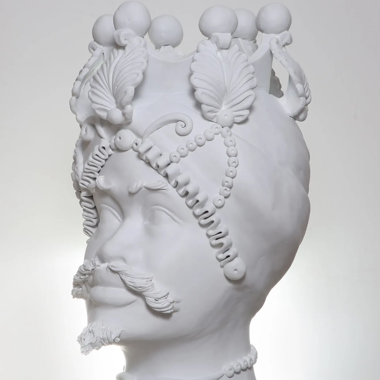 Stefania Boemi Vaso Ade