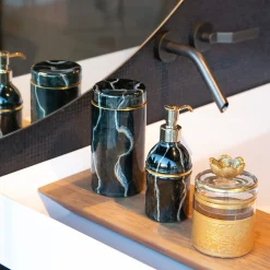 Griffe Montenapoleone by Vetrerie di Empoli Vaso alto in vetro ispirato al marmo nero Portoro