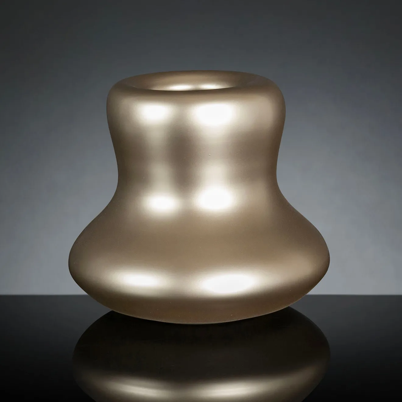 VGnewtrend Vaso decorativo Bean Satin Beige #2