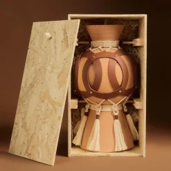 Rometti Vaso scultoreo in ceramica Golden Harvest per Borbonese by Sara Ricciardi