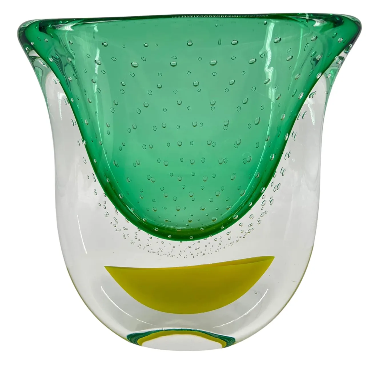 Officine di Murano 1295 Vaso scultoreo in vetro di Murano verde e giallo Gran Sommerso