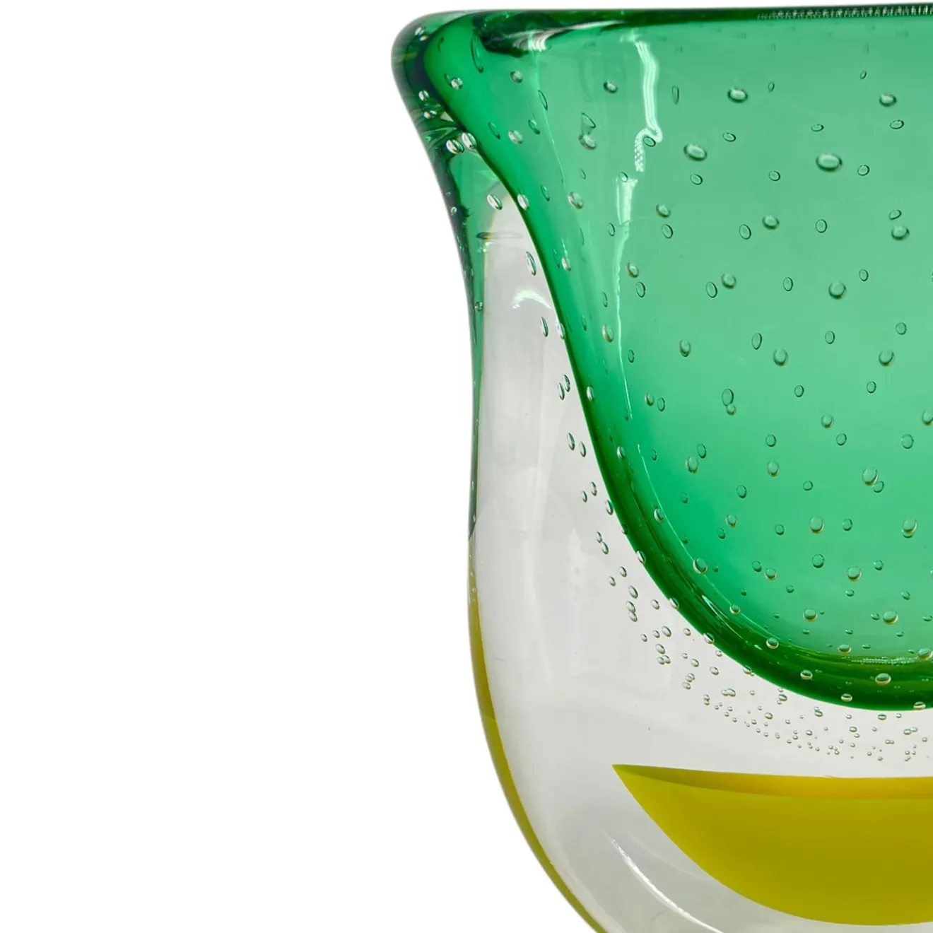 Officine di Murano 1295 Vaso scultoreo in vetro di Murano verde e giallo Gran Sommerso