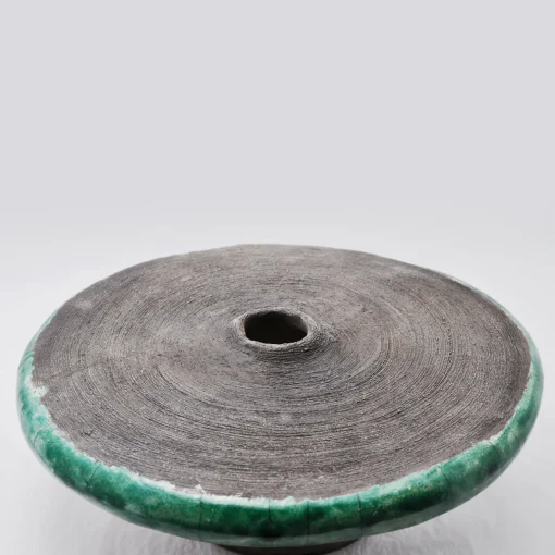 Design Center 1991 Vaso scultura rotondo in raku Intorno al Cerchio di Nino Basso