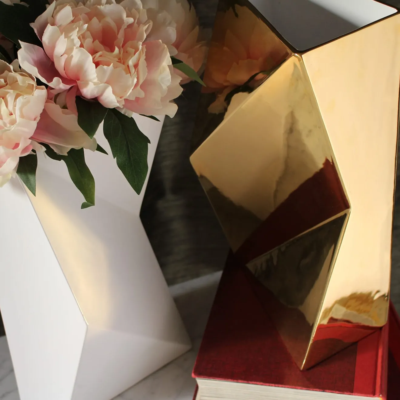 V.L. Lavorazioni In Ferro Vaso Verso A Dorato Di Antonio Saporito